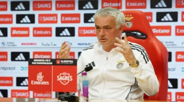 كسر الصمت.. مورينيو يسخر من شائعات عودته إلى ريال مدريد